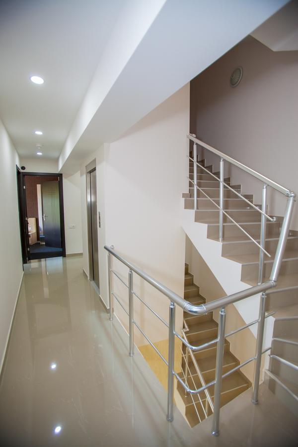 Hotel Voyager
