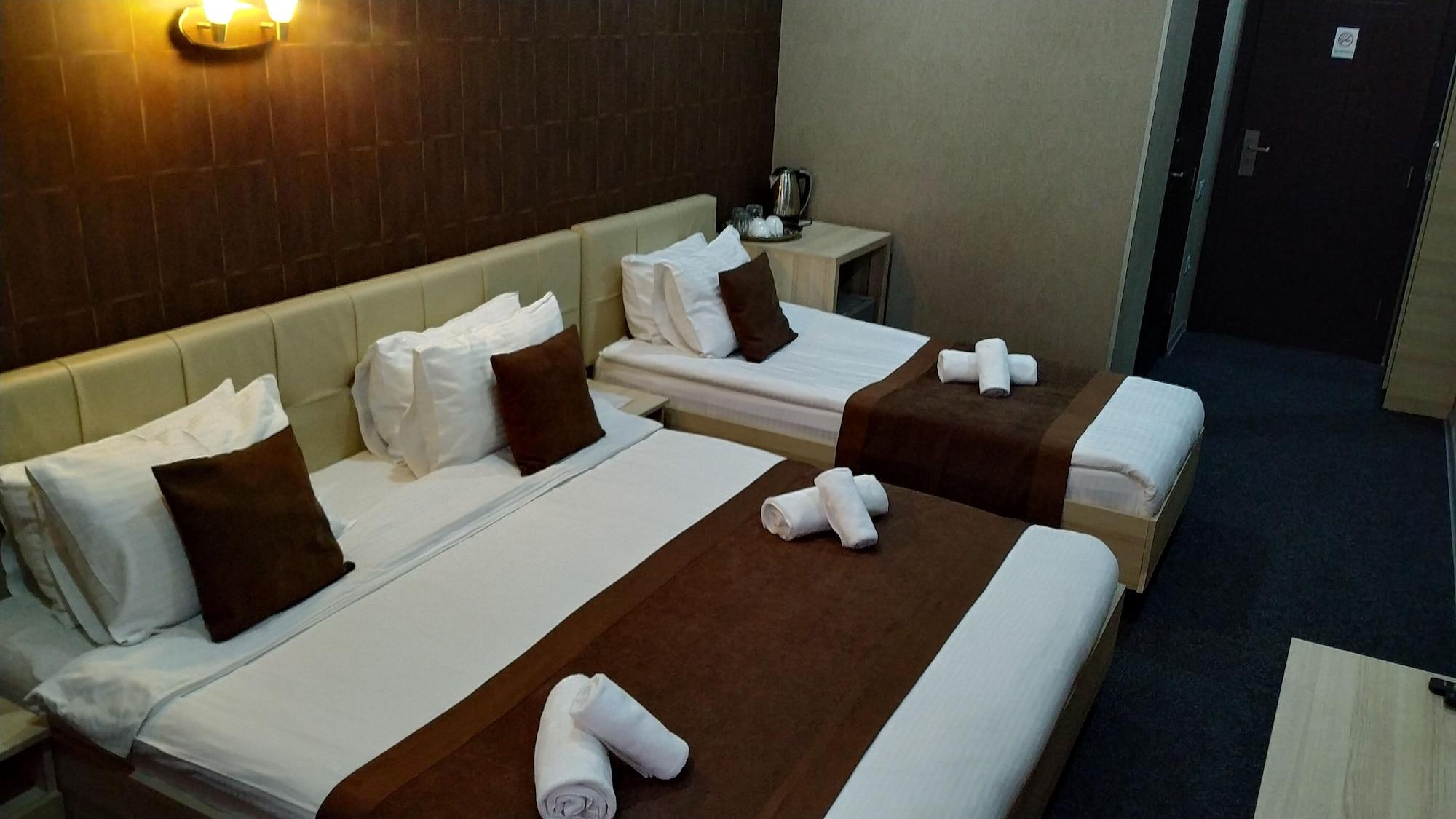 Hotel Voyager
